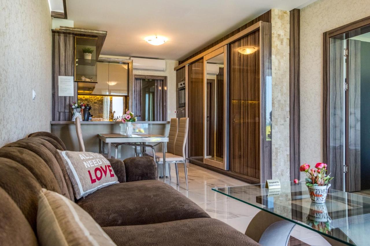 Apartcomplex Golden Bay Ράβντα Εξωτερικό φωτογραφία