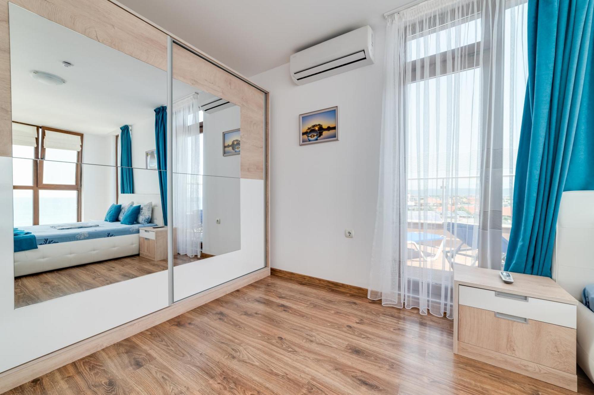 Apartcomplex Golden Bay Aparthotel Ράβντα Εξωτερικό φωτογραφία